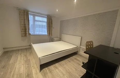 Room The Moors in Cherwell District