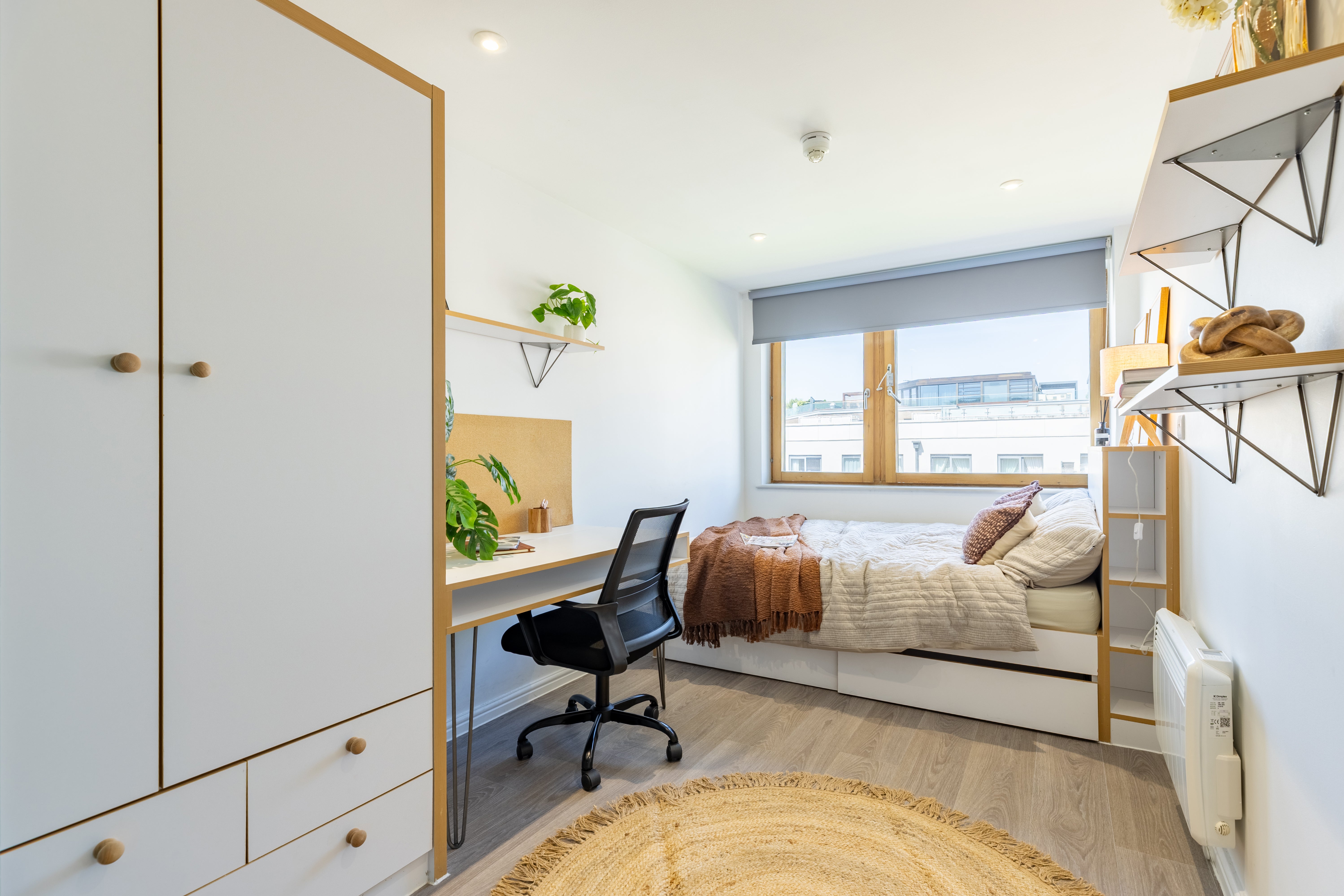 Room Imperial Road in Greater London