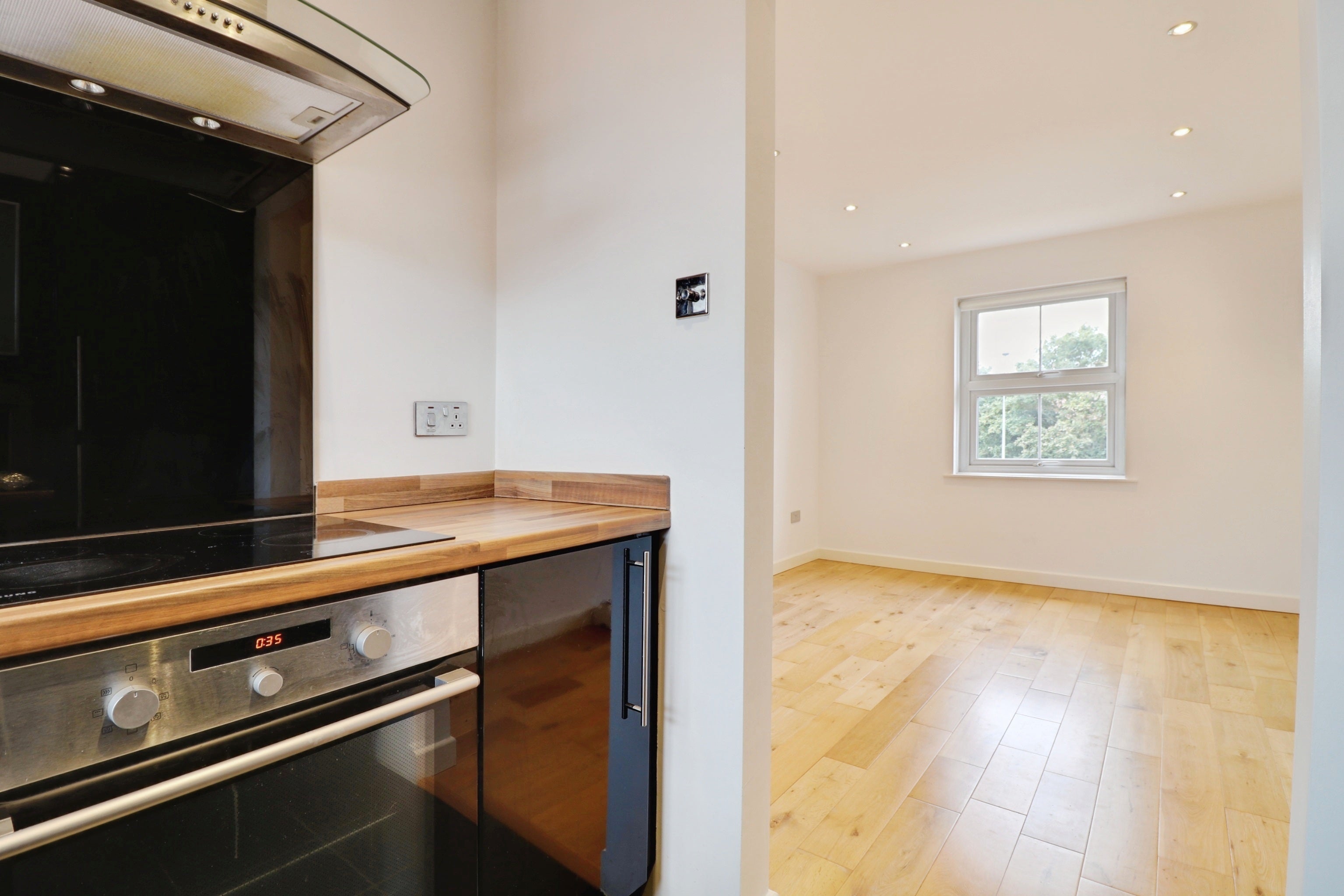 Flat Tallow Gate in Chelmsford