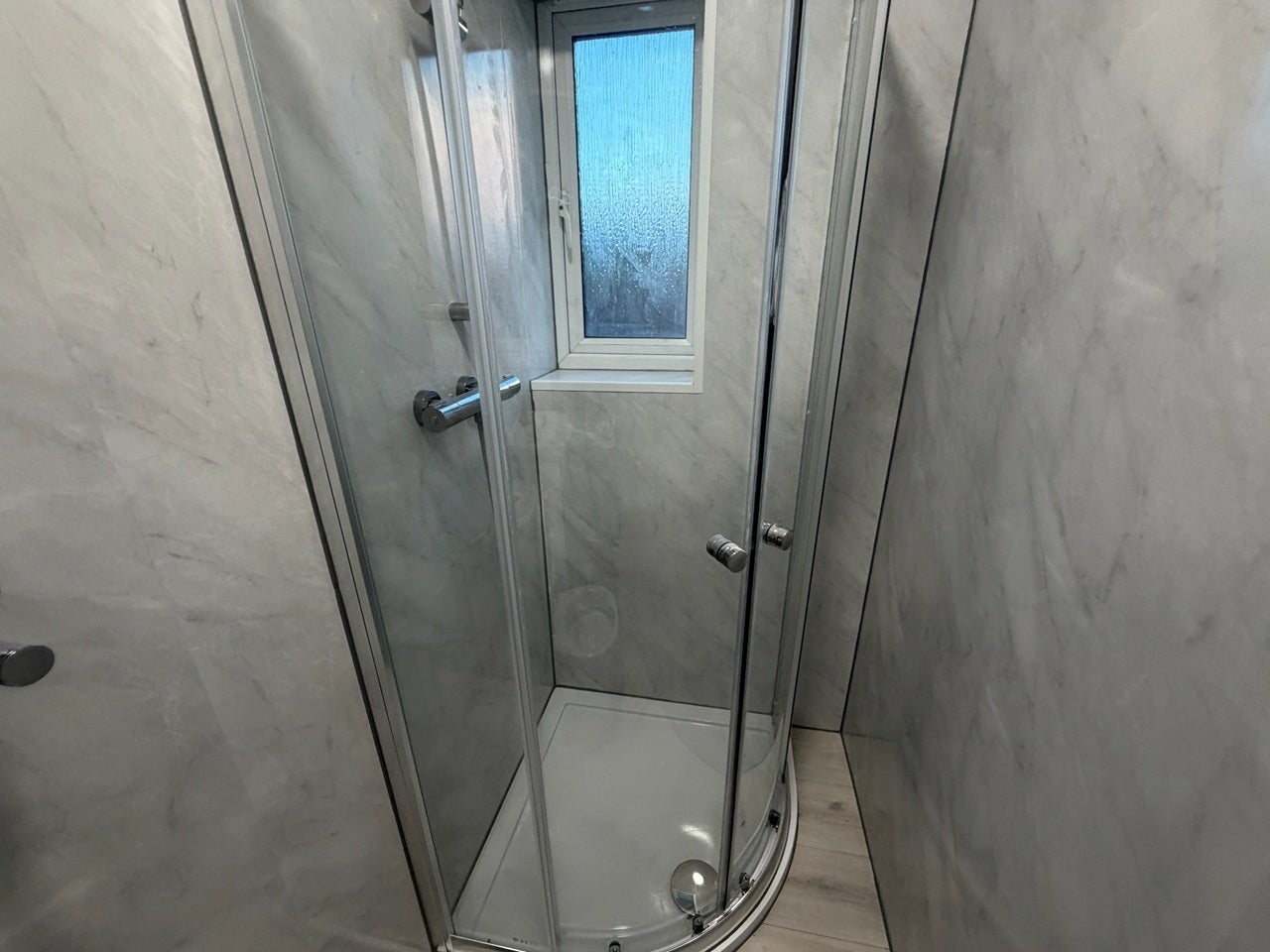 Room Deansway in Chesham