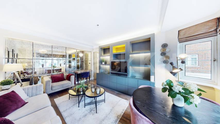 Flat Iverson Road in Greater London