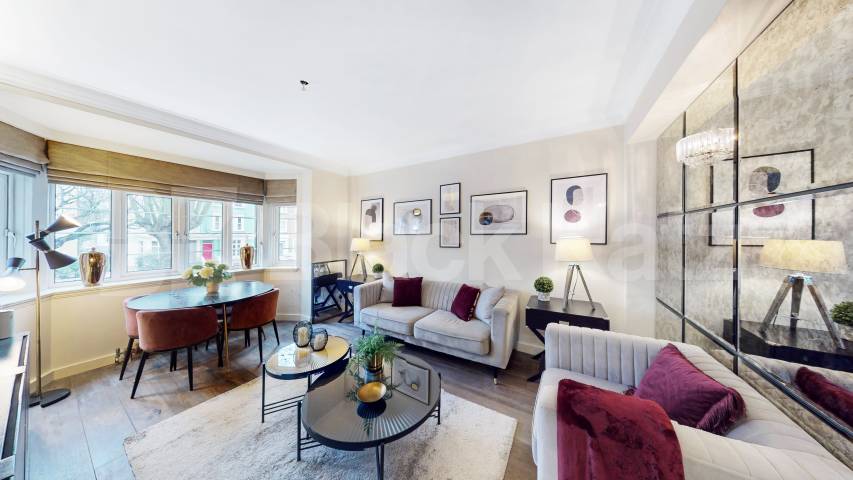 Flat Iverson Road in Greater London