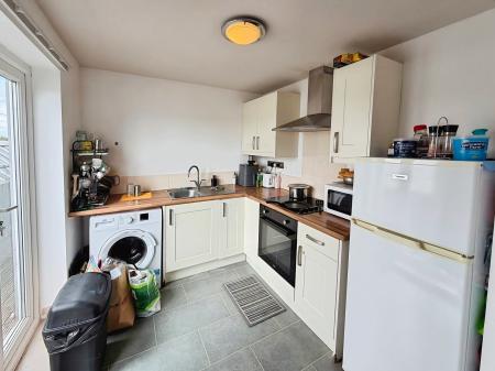 Flat Misterton in Peterborough