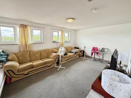Flat Misterton in Peterborough
