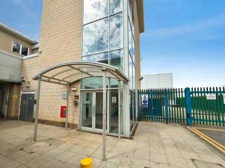 Flat Misterton in Peterborough