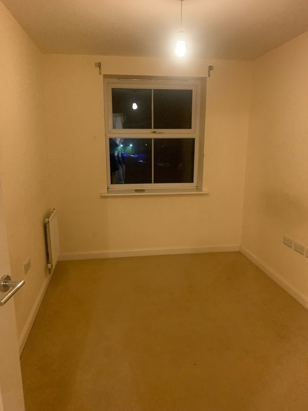 Flat Oak Leaze in Bristol
