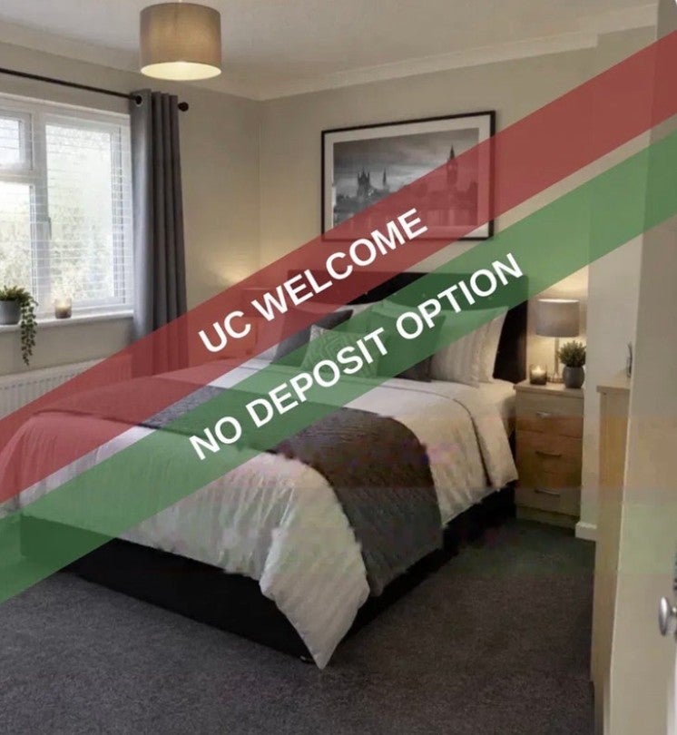 Room Cypress Grove in Greater London