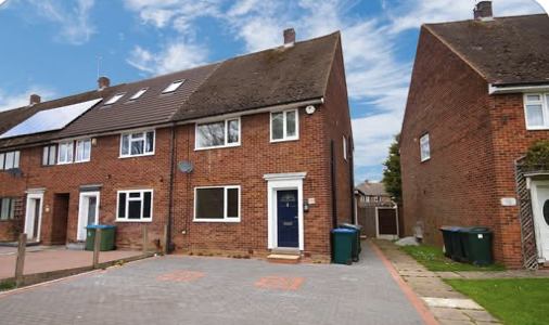 Room Prior Deram Walk in Coventry