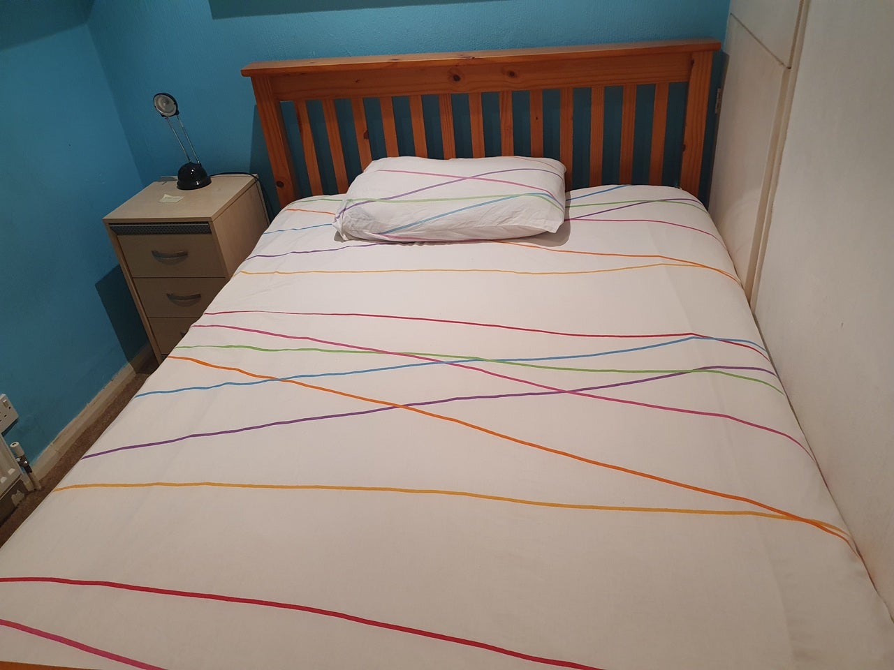 Room Kemsley Close in Dartford