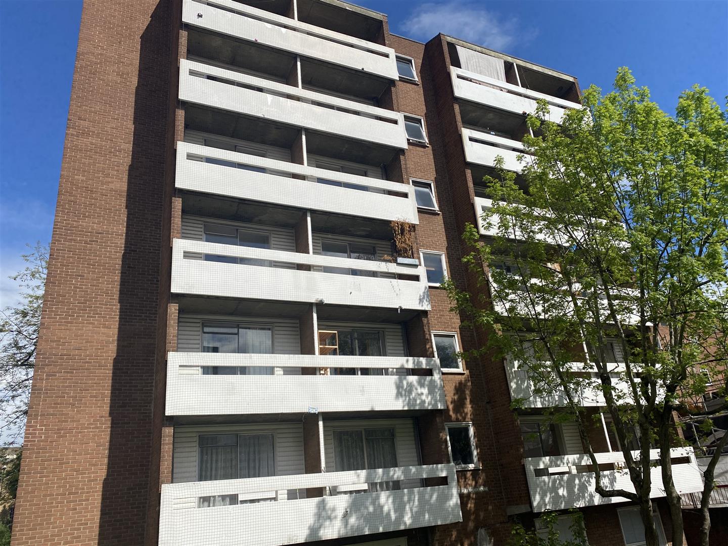 House Walden Street in Greater London