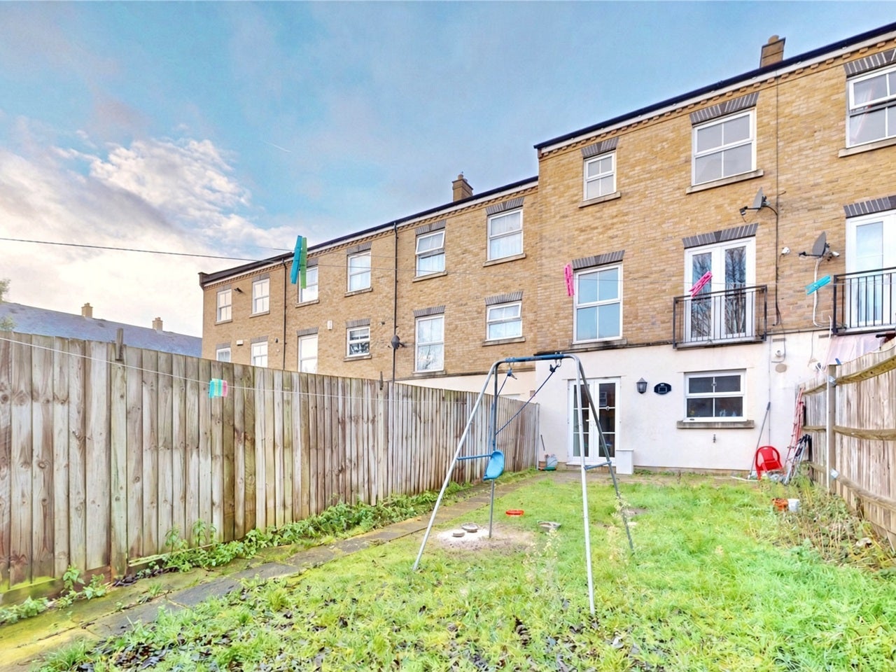 Room Chilcott Close in Greater London