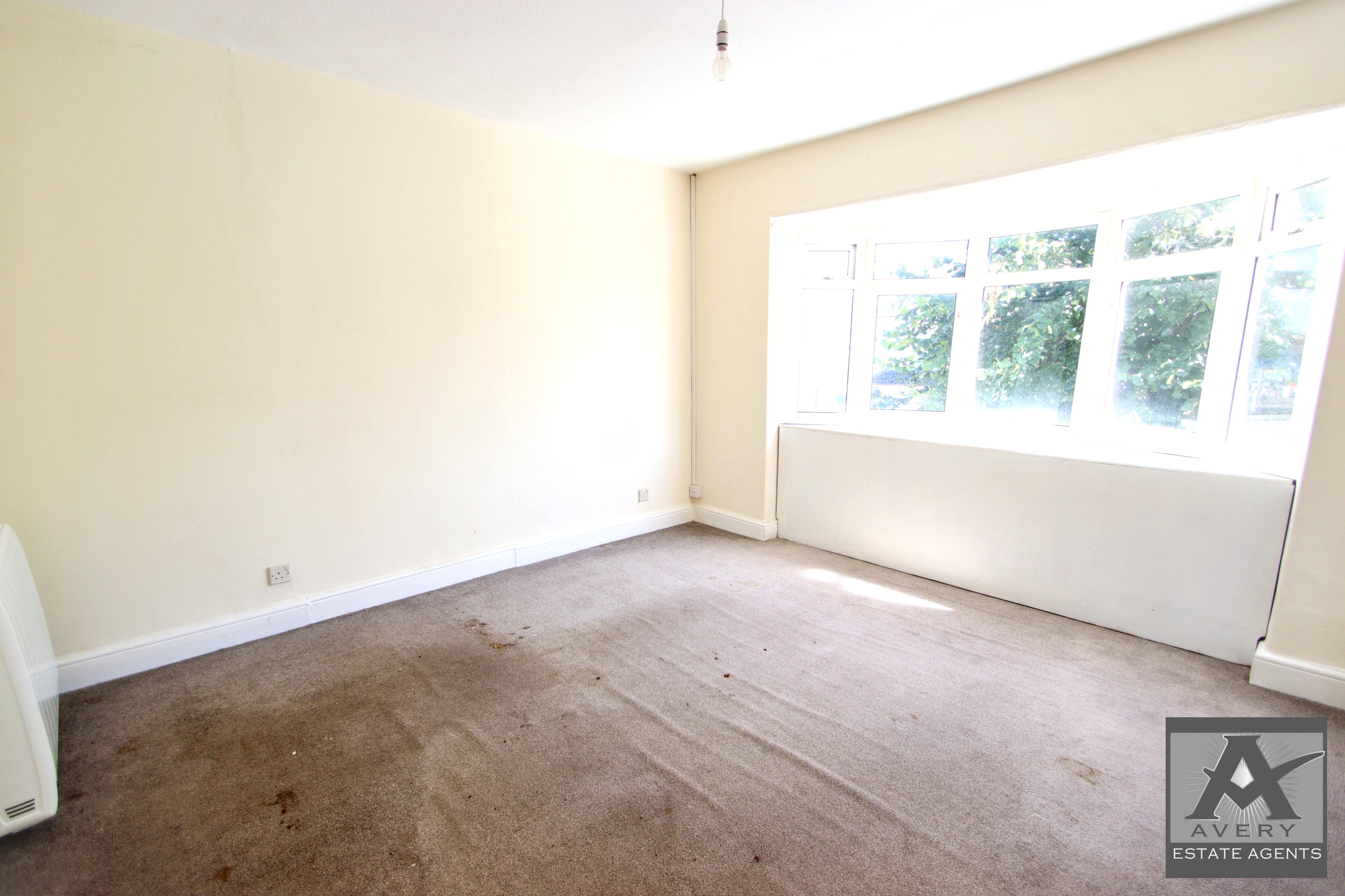Flat Milton Road in Weston-super-Mare
