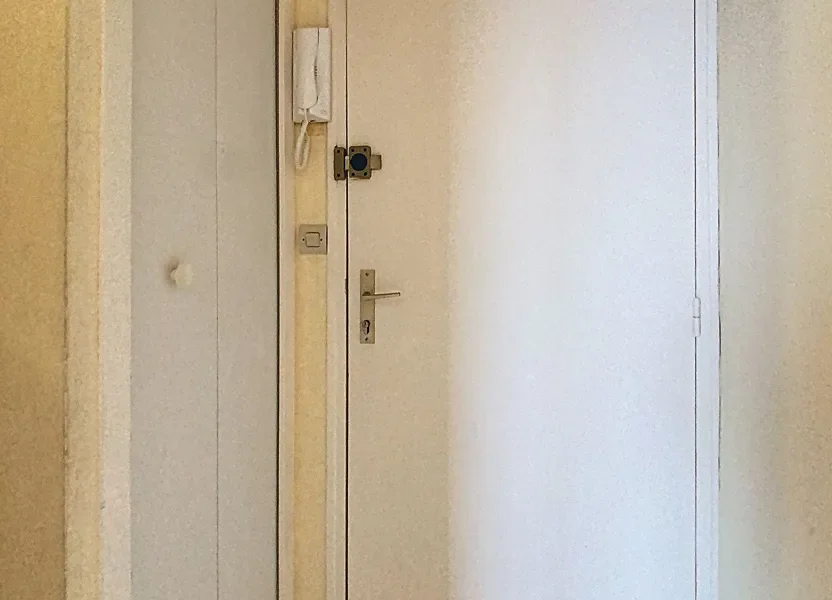 Flat Rue de la Bergeonnerie in Tours