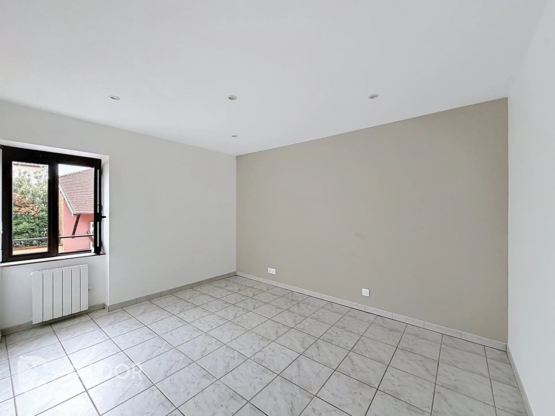 Flat Rue des Jardiniers in Villefranche-sur-Saône