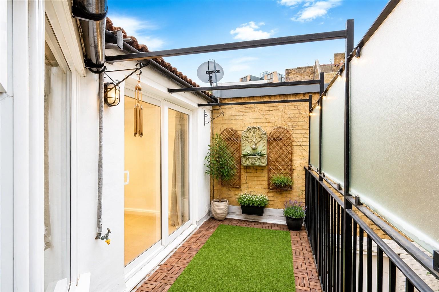 House Chiltern Street in City of Westminster