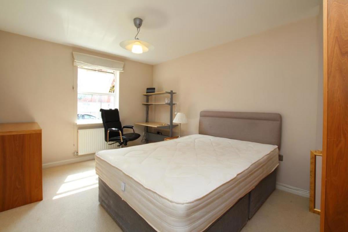 House Wright Way in Stoke Gifford