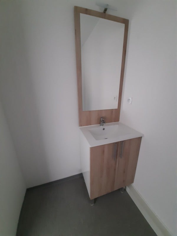 Chambre Route d'Avignon à Nîmes