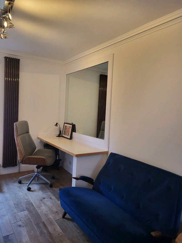 Room Greenside Row in City of Edinburgh