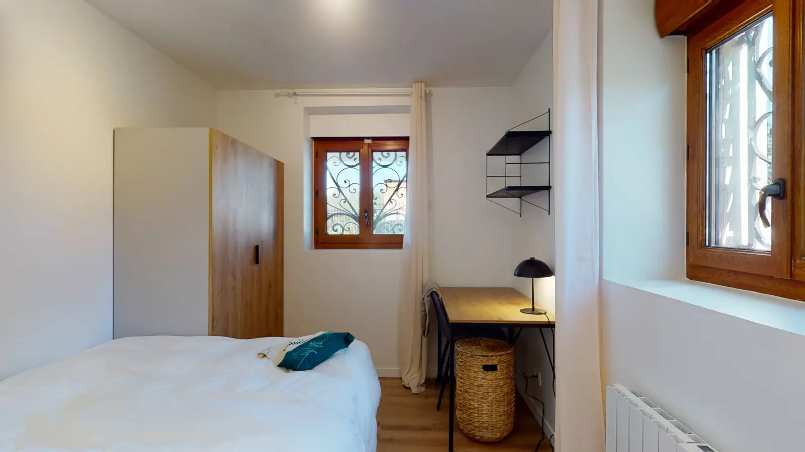 Chambre Rue du Bourg à Créteil
