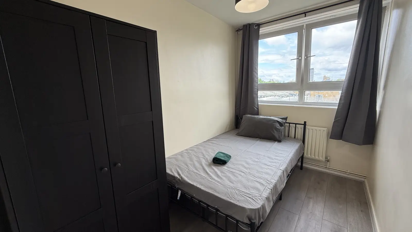 Flat Willis Street in Greater London