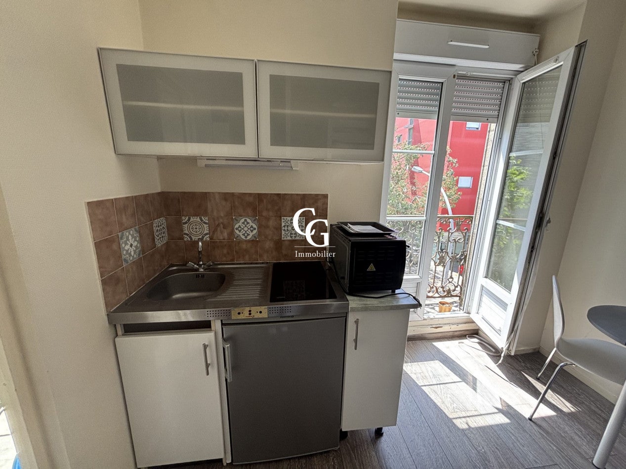 Flat Rue Président Desmars in Nantes