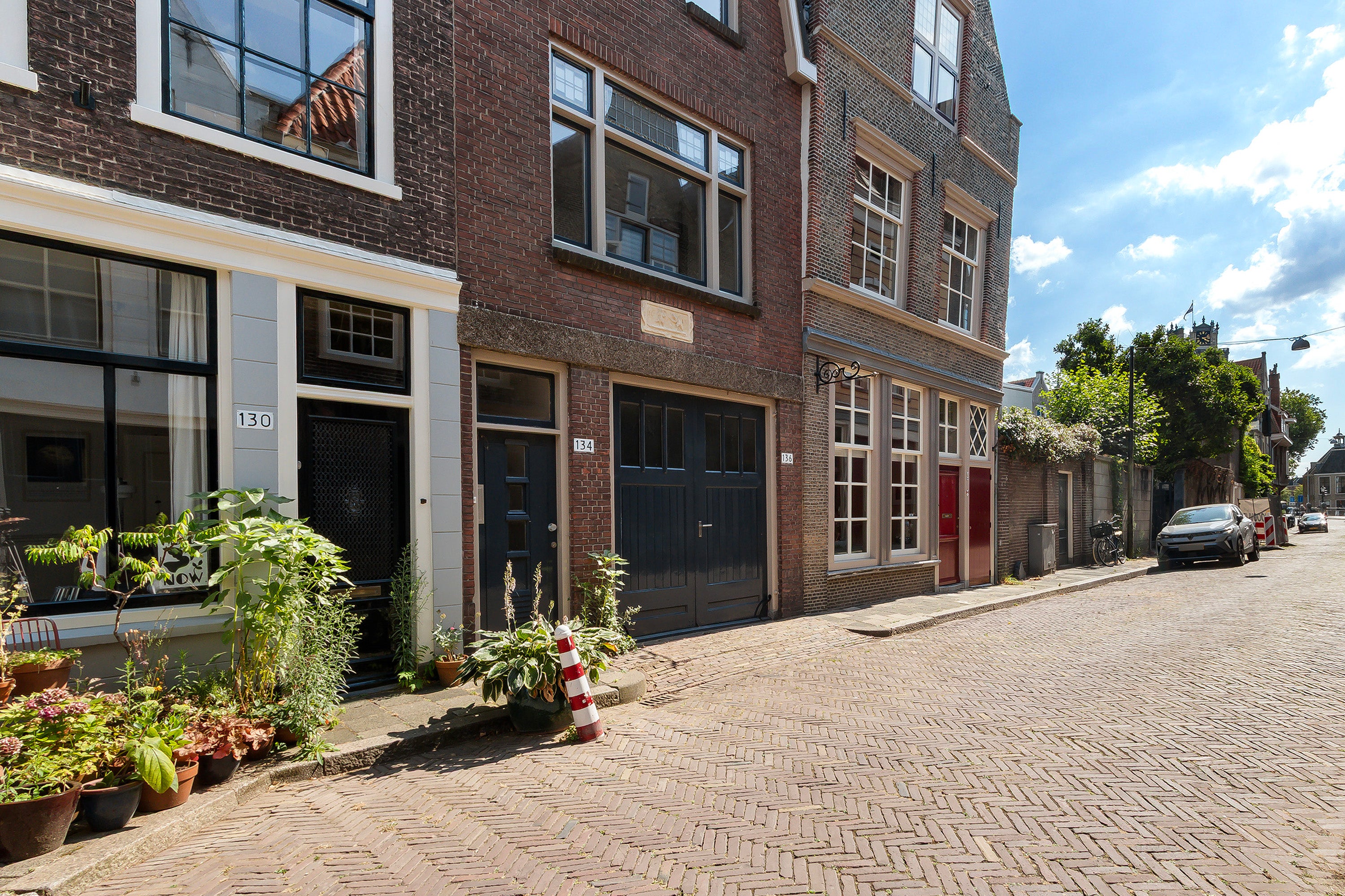 Tussenwoning te koop: Hoge Nieuwstraat 140, Dordrecht