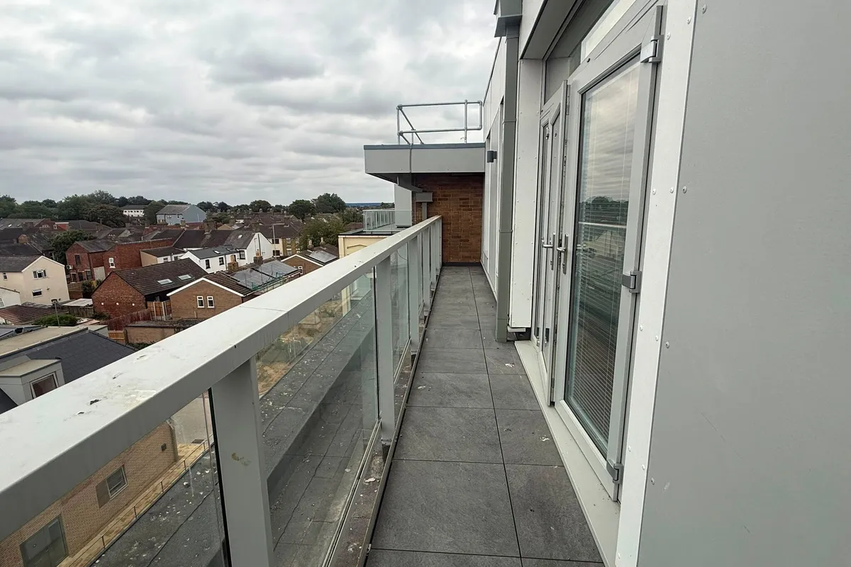Flat Oundle Road in Peterborough