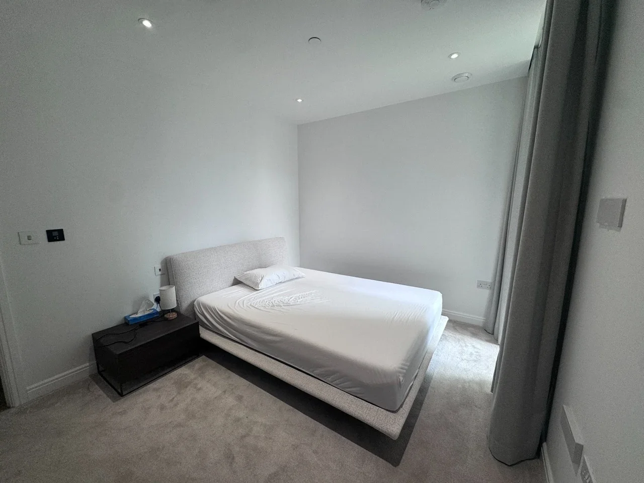 Flat Dingley Road in Greater London