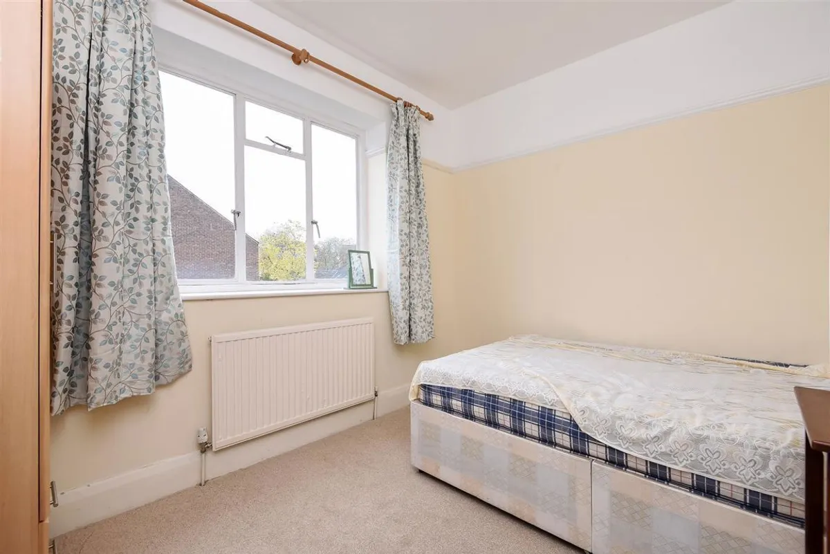 Flat West Road in Greater London