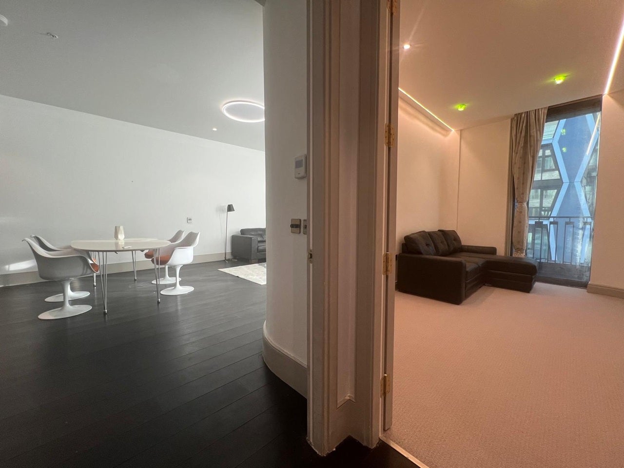 Flat Victoria Street in City of Westminster