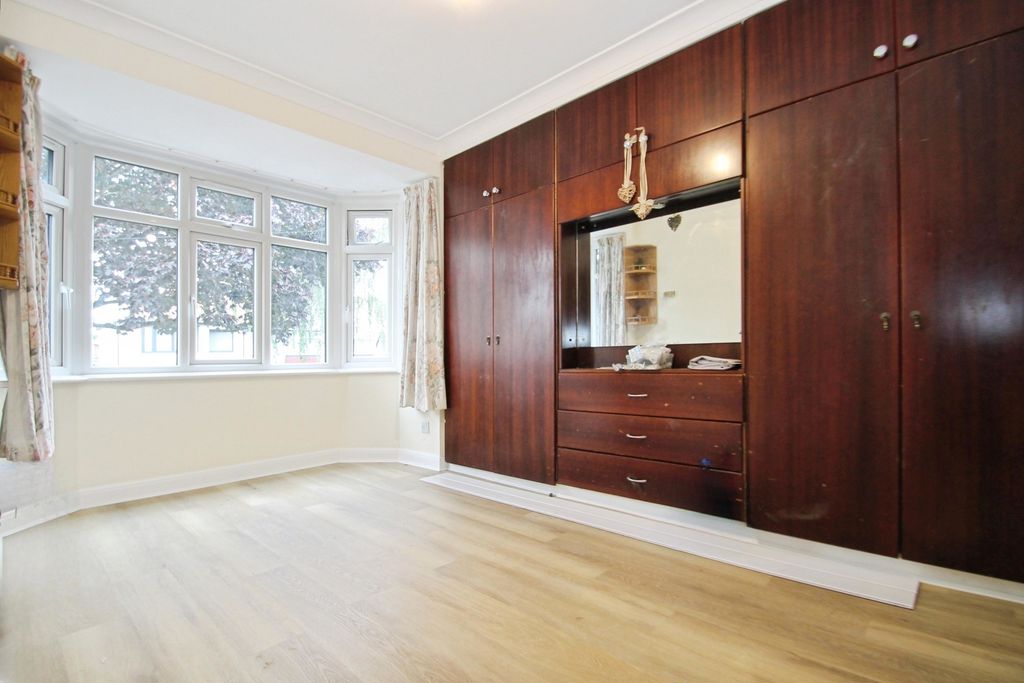 House Currey Road in Greater London