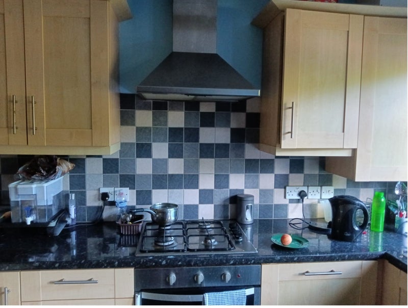 Room Farriers Road in Epsom and Ewell