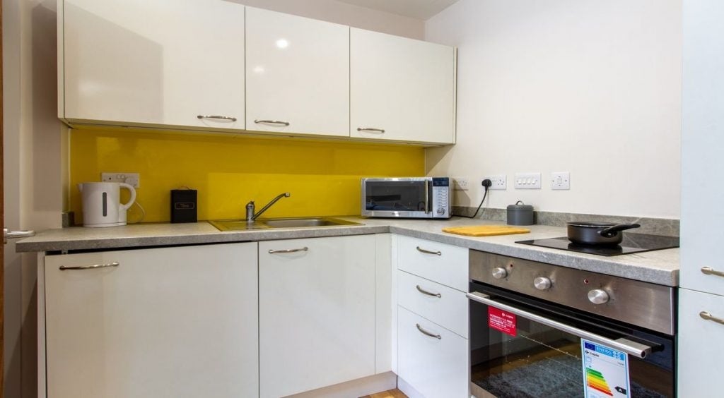 Flat Millstone Lane in Leicester
