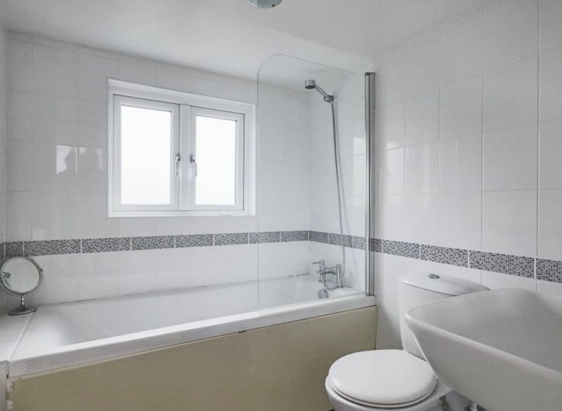 House Woodlands Close in Gerrards Cross