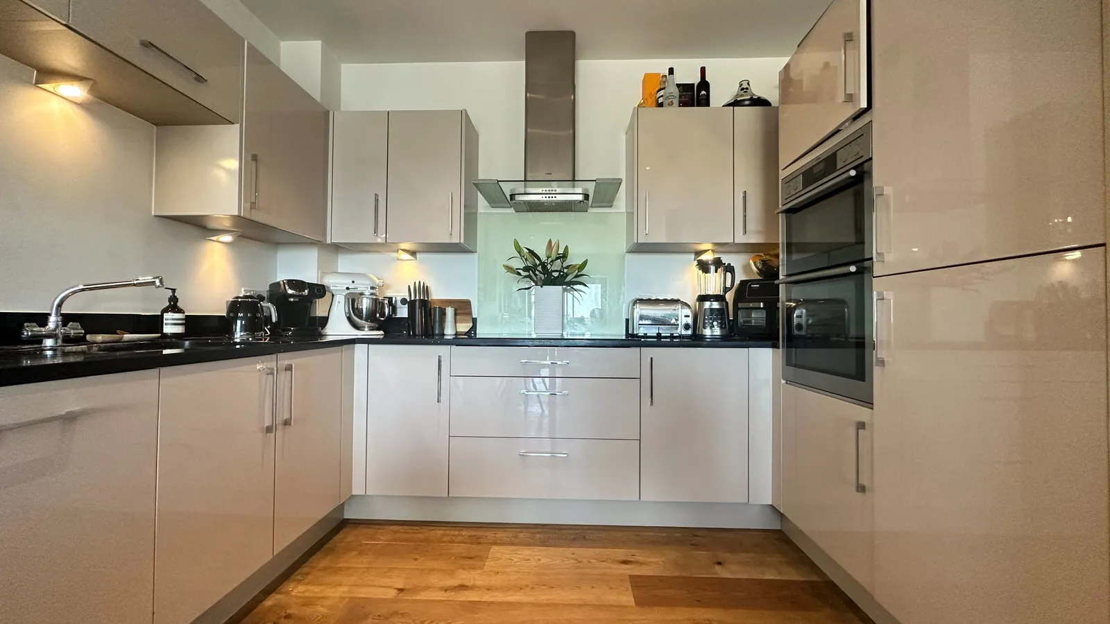 Flat Kingman Way in Greenham