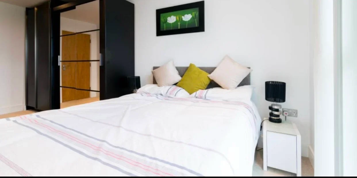 Room Seager Place in Greater London