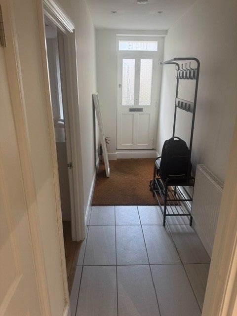 Room Palace Road in Greater London