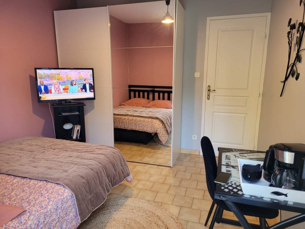 Room Avenue de Lattre de Tassigny in Bourges