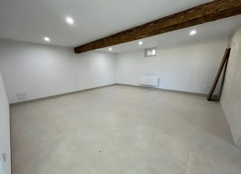 Maison D 102 à Cazalrenoux