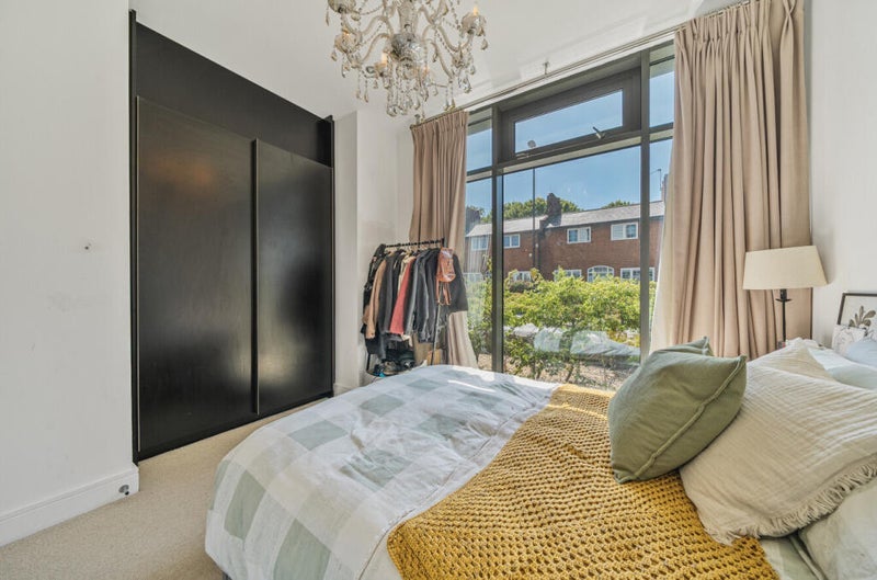 Room Blackheath Road in Greater London