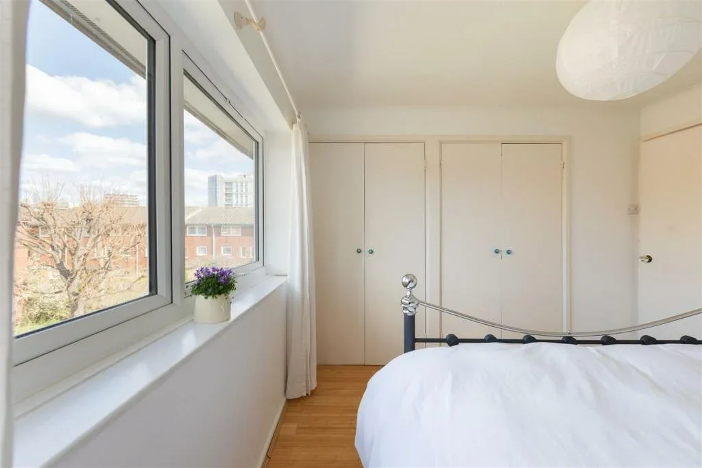 Flat Regent Square in Greater London