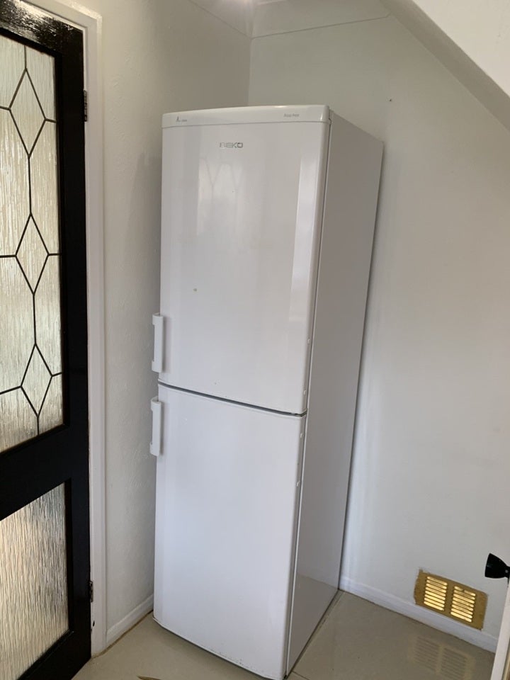 House Charleston Close in Greater London
