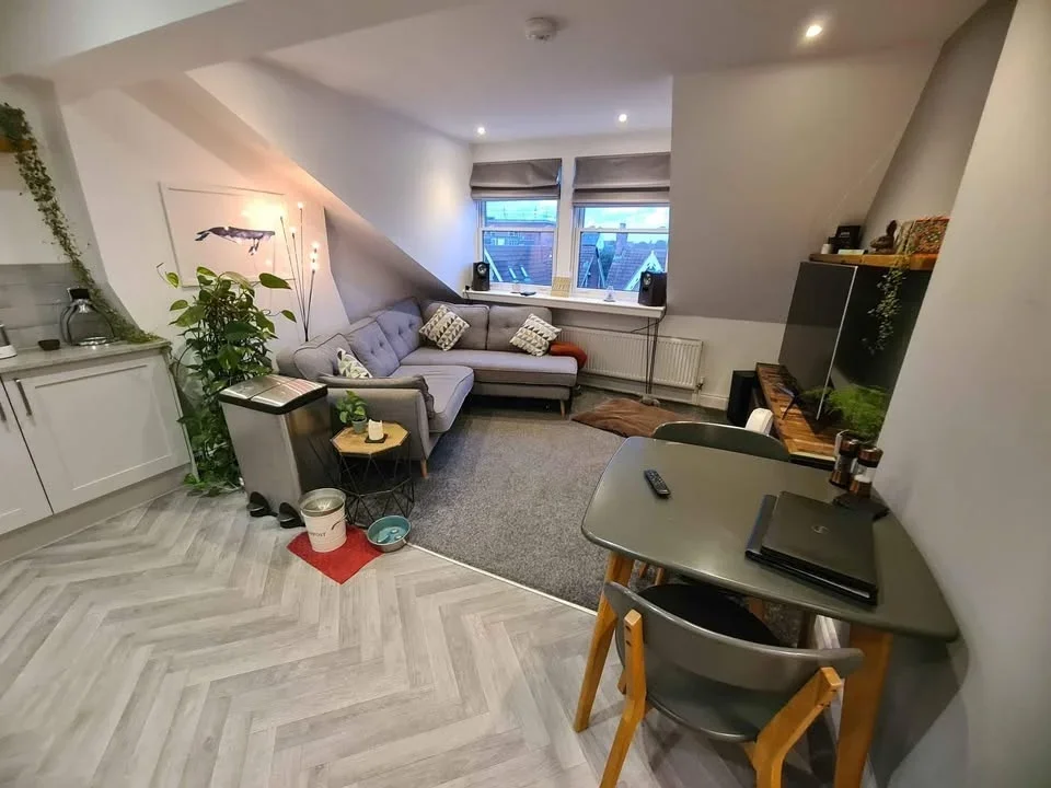 Flat Clarendon Road in Portsmouth