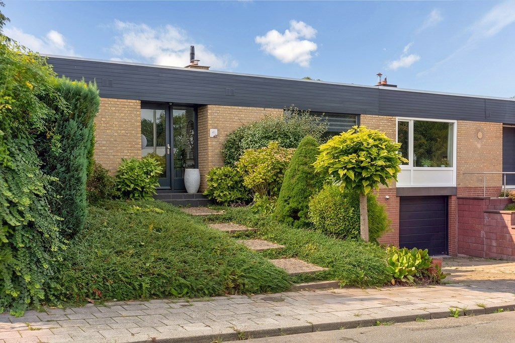 Jacob Ruysdaelstraat 43 in Kerkrade