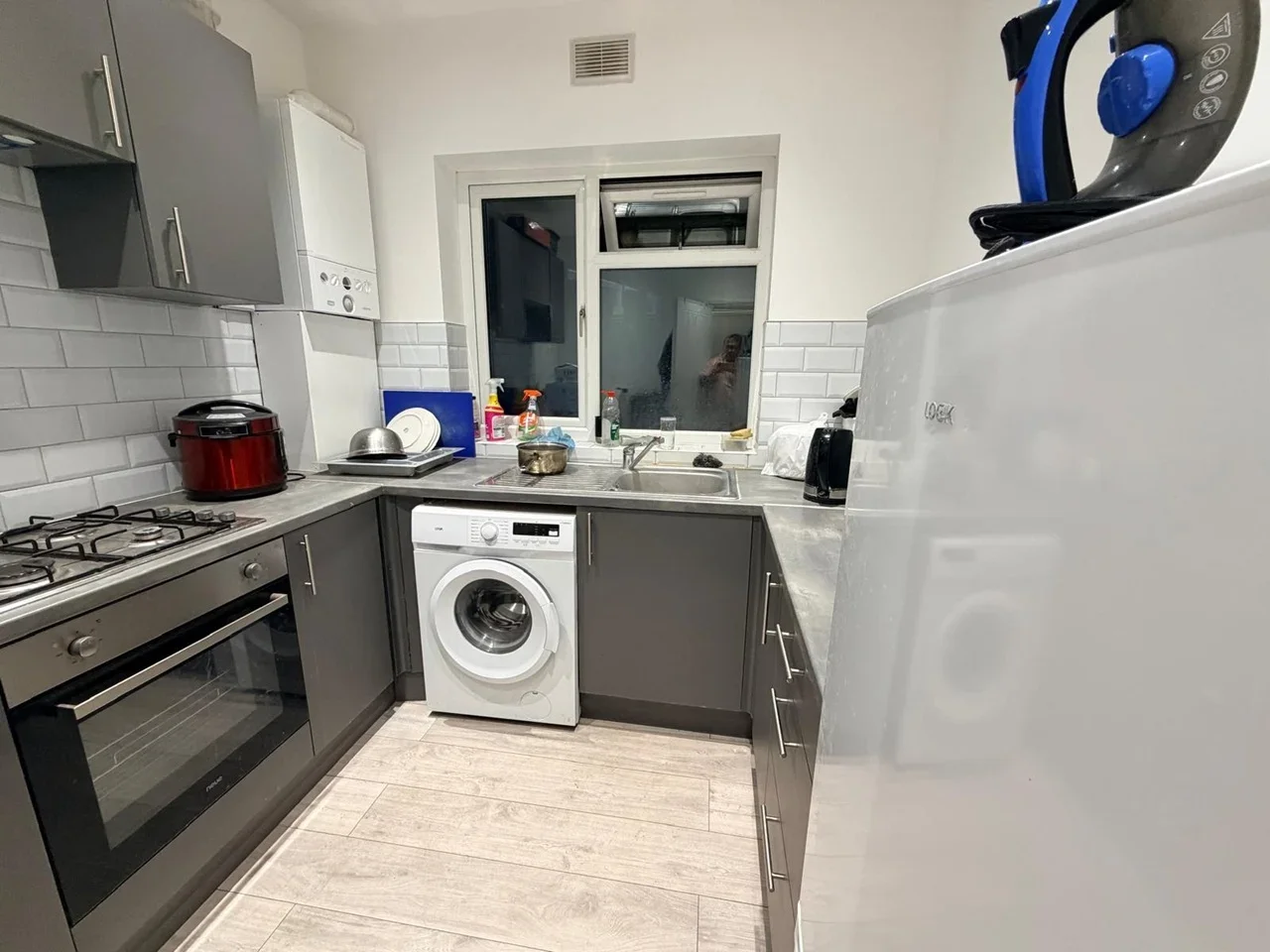 Room Crayford High Street in Dartford