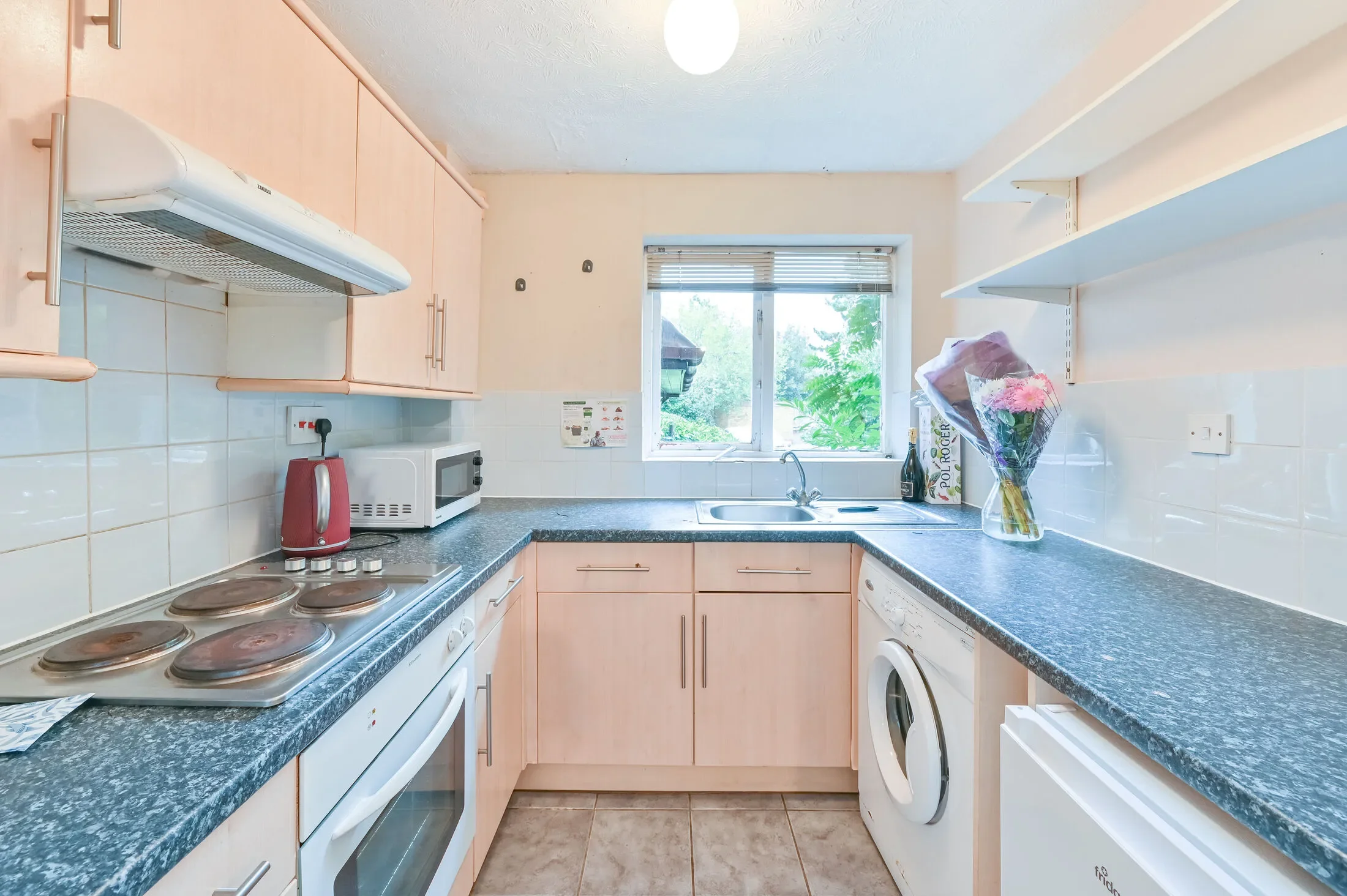 Flat Linwood Close in Greater London