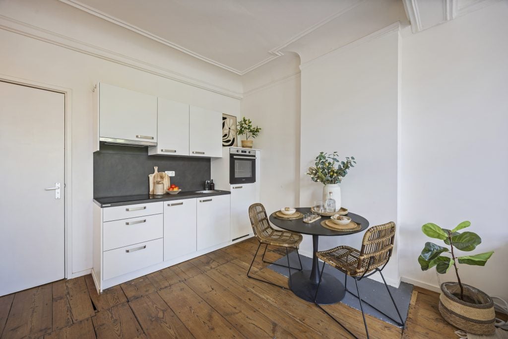 Appartement te koop: van Hasseltkade 4, Maastricht