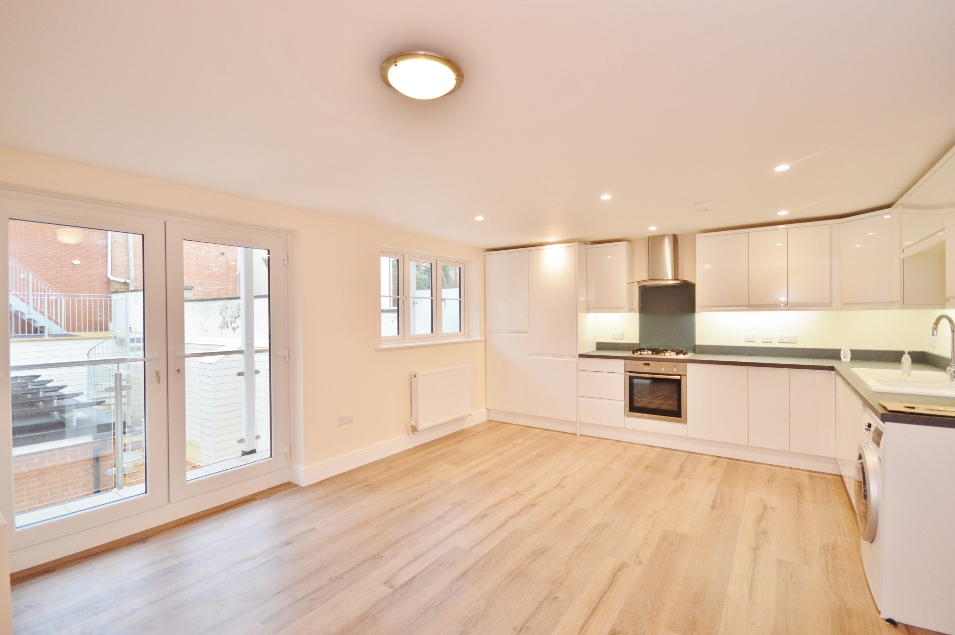 Flat Kings Road in Waverley