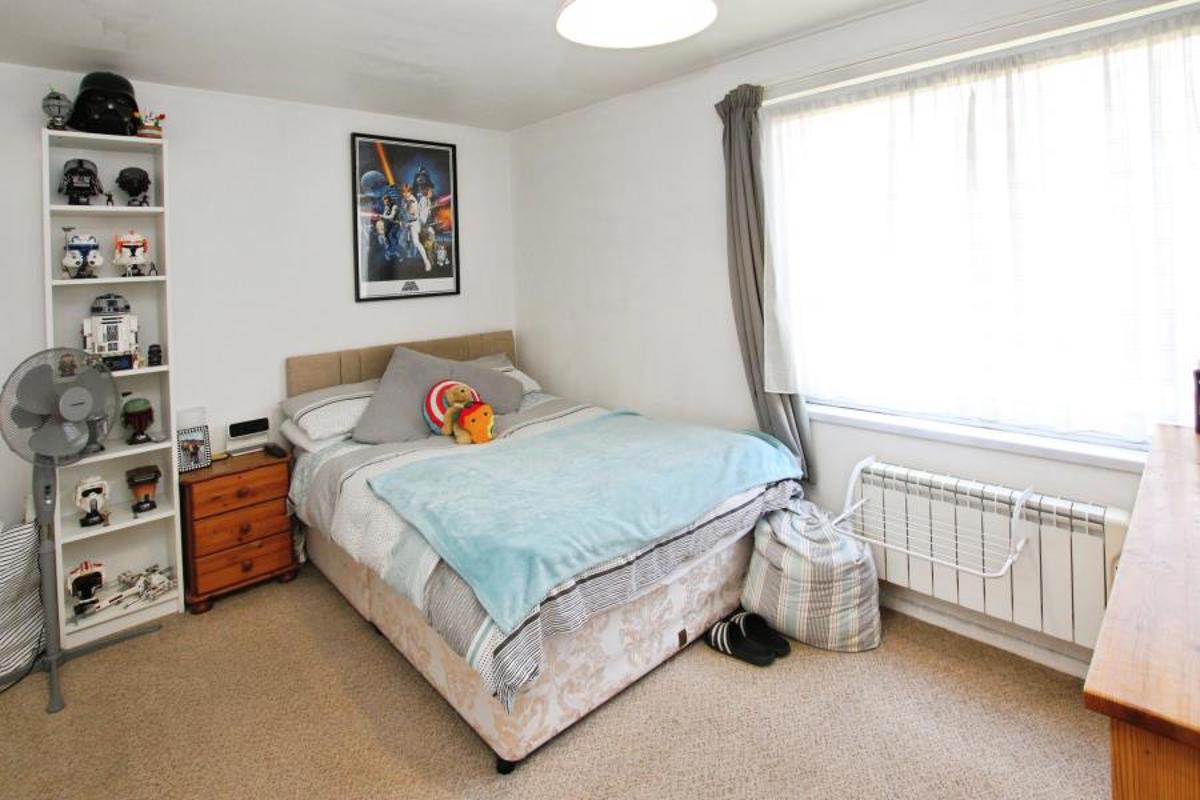 Flat Wellington Place in Bristol