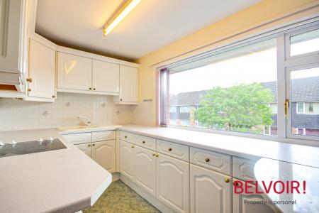 Flat Bijou Court in Gloucester